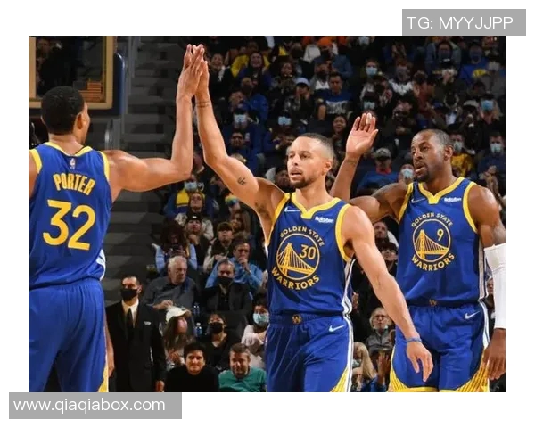 深圳篮球队的崛起与挑战分析:探索球队实力与未来发展潜力 深圳篮球队的崛起与挑战分析:探索球队实力与未来发展潜力