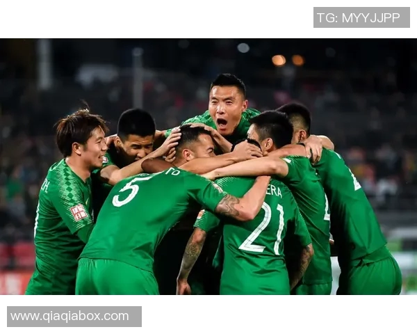 北京足球队以94分稳居大师赛积分榜首位展现强劲实力